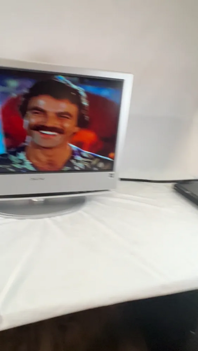 Sony Wega klv-s23a10 Image