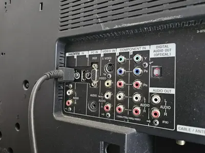 Sony KDL-19M4000 Image