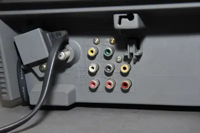 Sony KV-13FS100 Image