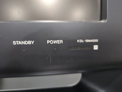 Sony KDL-19M4000 Image