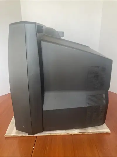 SYLVANIA SRC221 Image