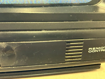SYLVANIA SRC1351 Image