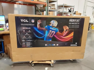 TCL 98QM8K Image
