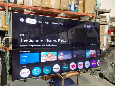 TCL 98QM8K Image
