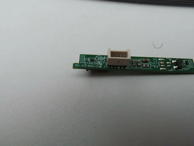 TCL R625 Image