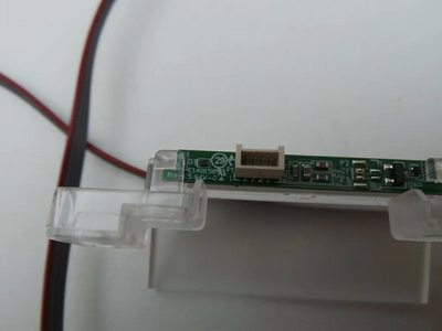 TCL R625 Image