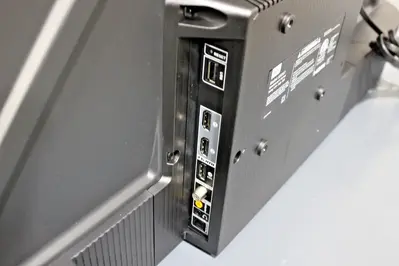 TCL 32s357 Image