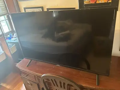 TCL S303 Image