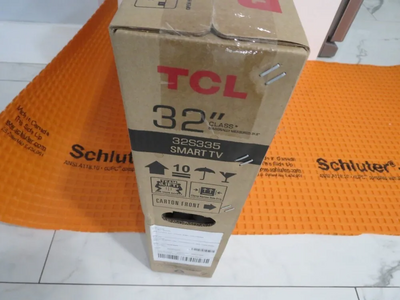 TCL 32S335 Image