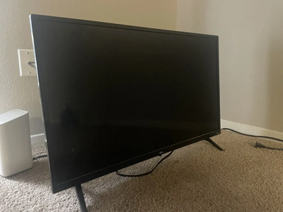 TCL S331 Image
