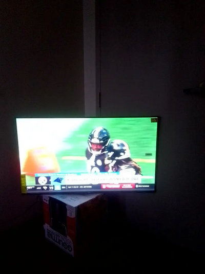 TCL 43p615 Image