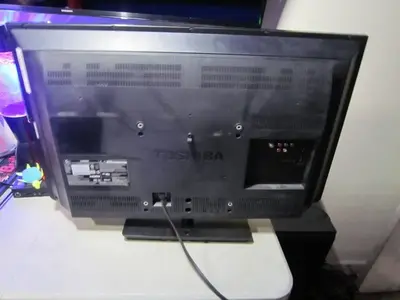 Toshiba 32l1400u Image