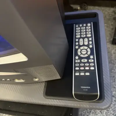 Toshiba MV13Q41 Image