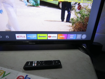 Toshiba 32LF221U19 Image