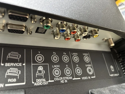 Toshiba 19AV500U Image