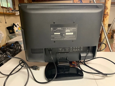 Toshiba 19AV500U Image