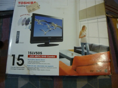 Toshiba 15LV505 Image