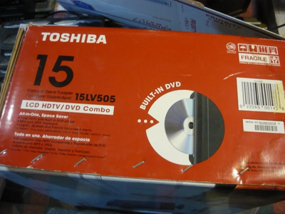 Toshiba 15LV505 Image
