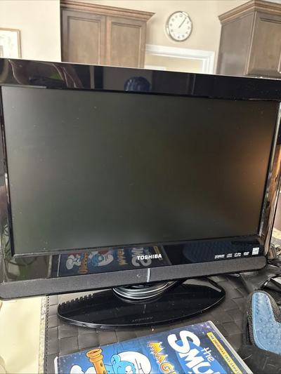 Toshiba 15LV505 Image