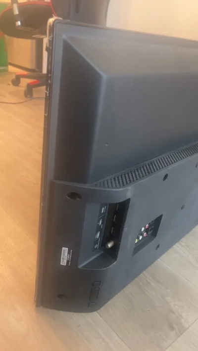 VIZIO 32" SMART TV, D32F-G1 Image