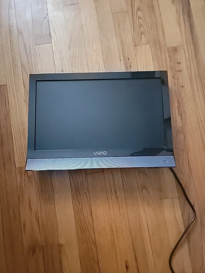VIZIO E191va Image