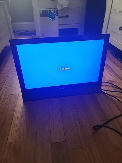 VIZIO E191va Image