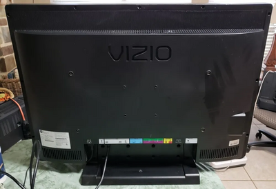 VIZIO 46" LCD Digital Color TV Image