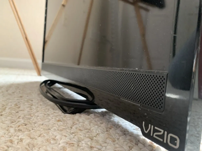 VIZIO V-series v605-h3 Image