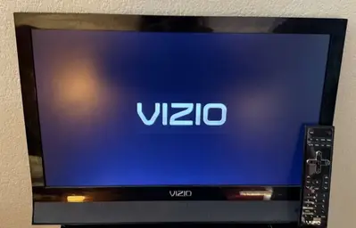 VIZIO Razor m220va Image