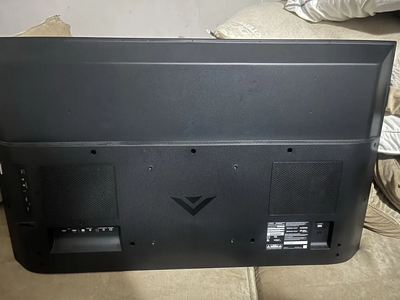 VIZIO V-series v405-h19 Image