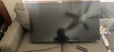 VIZIO V-series v405-h19 Image