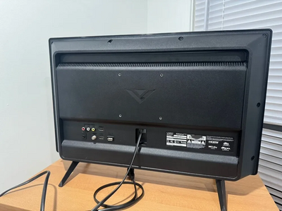VIZIO D24H-J09 Image