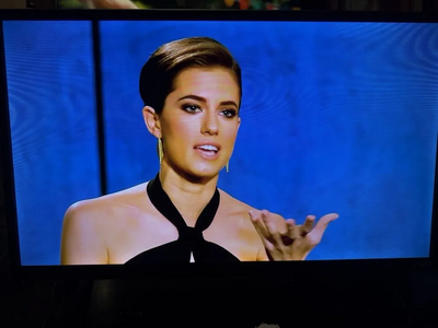 VIZIO D32h-j09 Image
