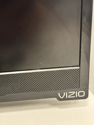 VIZIO E24-C1 Image