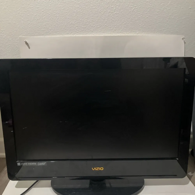VIZIO VA26LHDTV10T Image