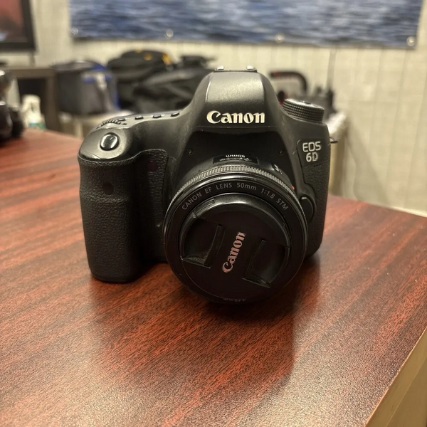 Canon EOS 6D image