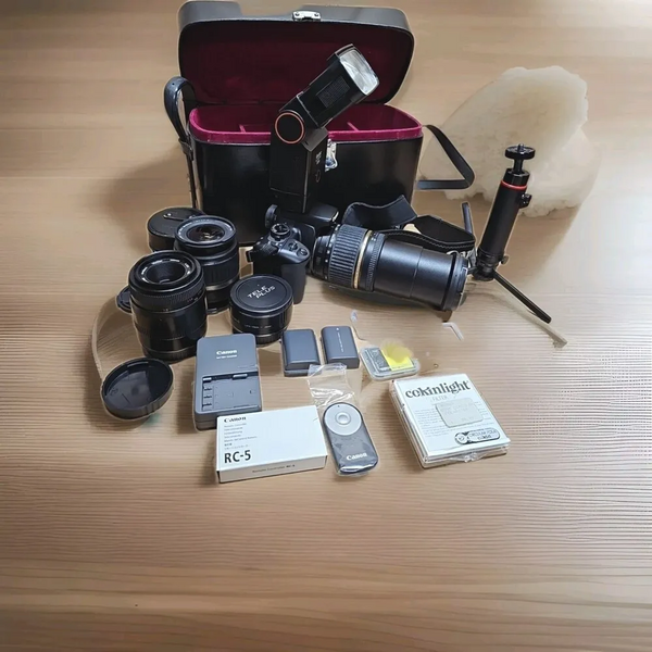 Canon Rebel XTI image