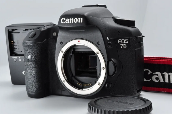 Canon EOS 7D image