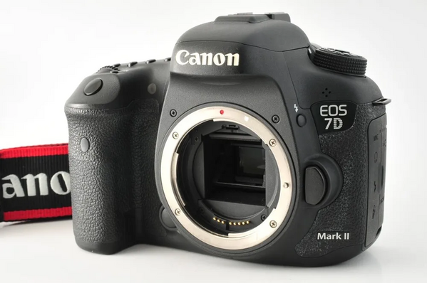 Canon Eos 7d mark ii image