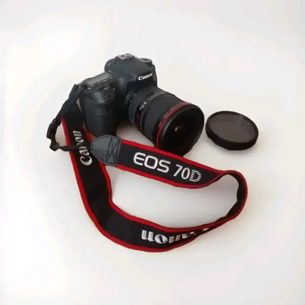 Canon Eos 70d image