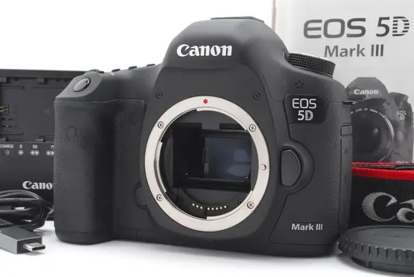 Canon Eos 5d mark iii image