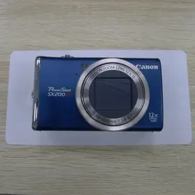 Canon PowerShot SX200 IS image