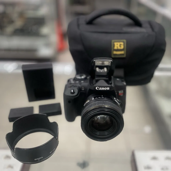 Canon EOS Rebel T6i image