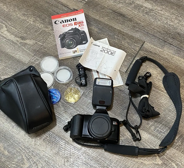 Canon Digital Rebel image