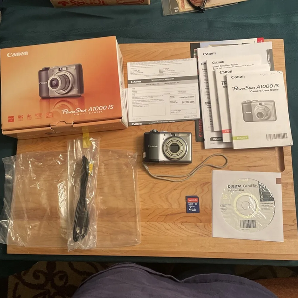 Canon A1000 IS image