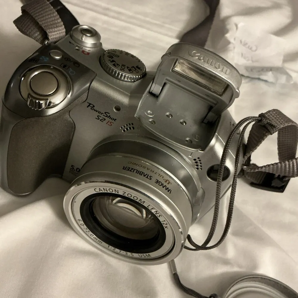 Canon S2 IS image