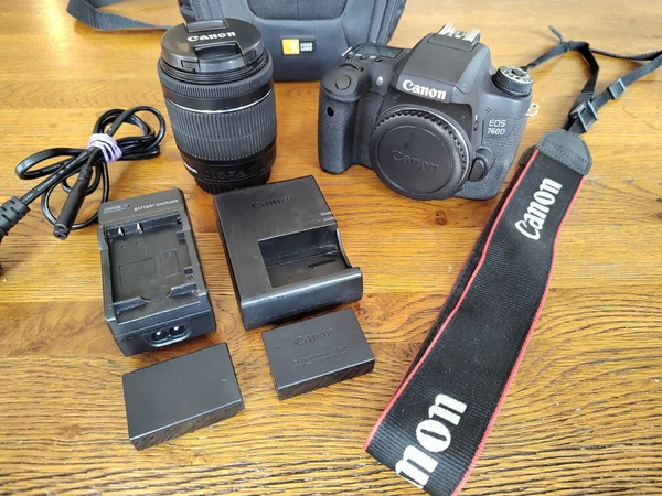 Canon EOS 760D image