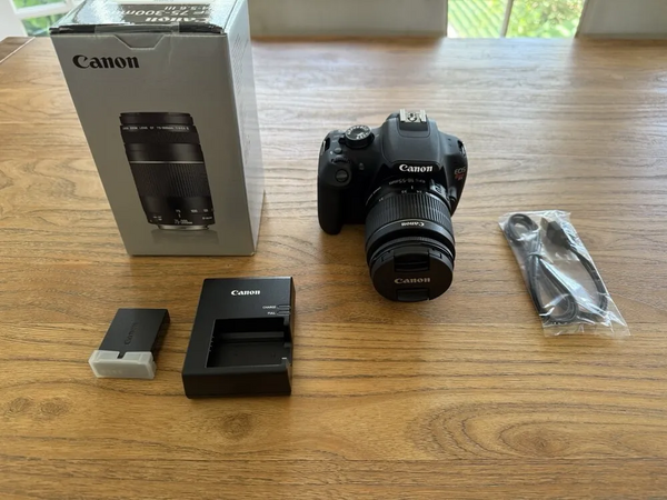 Canon Eos rebel t5 image