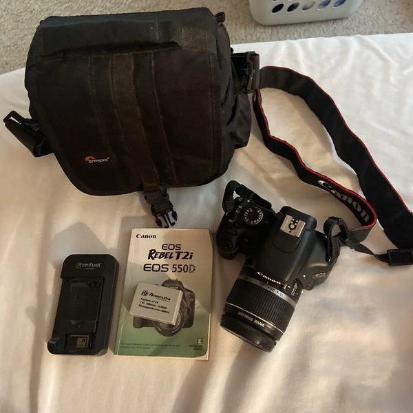 Canon EOS 550D image