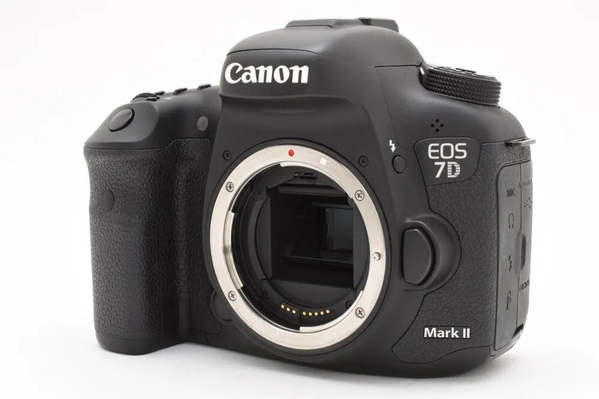 Canon Eos 7d mark ii image